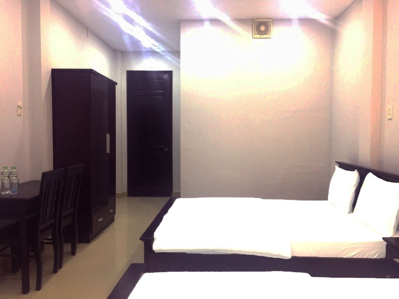 Khách sạn hẻo lánh Airanc 602 - Free Airport Shuttle 3*